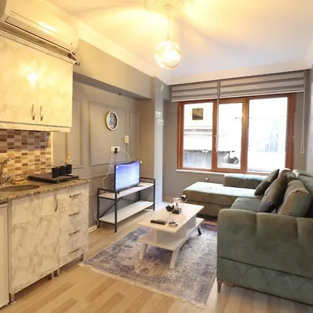 Aras Apartment *