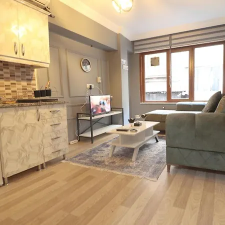 Aras Apartment *