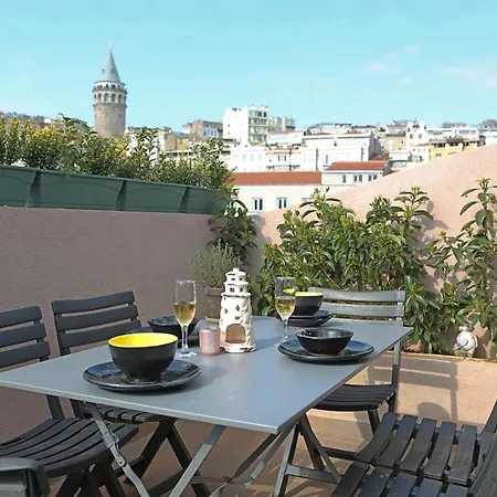 Apartament Aras *